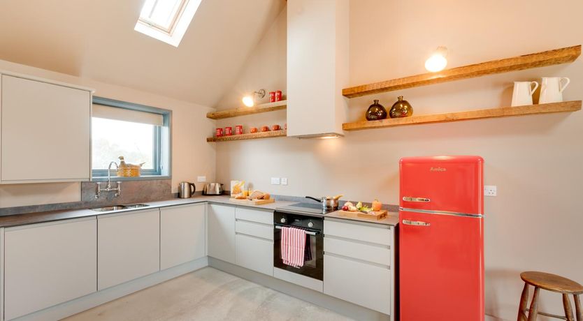 Photo of 2 Bed in Holme-on-Spalding-Moor