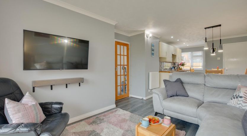 Photo of 2 Bed in Mawgan Porth