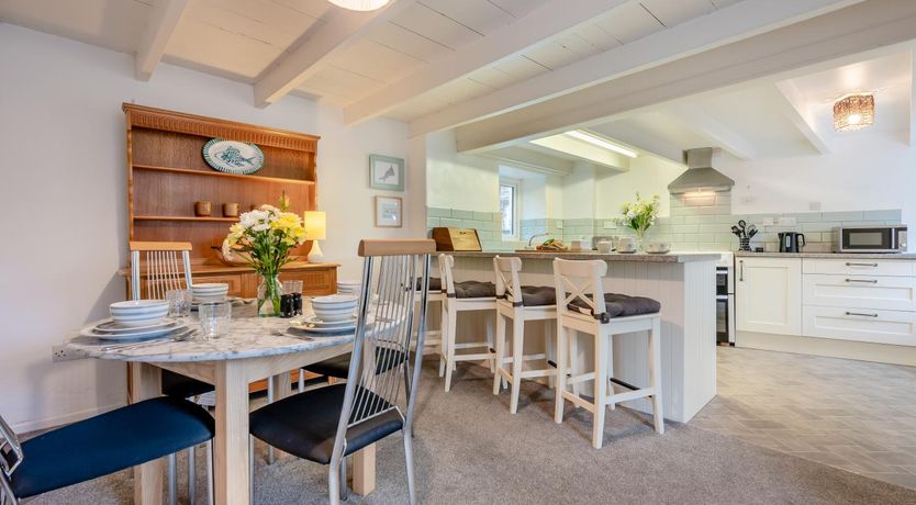 Photo of 2 Bed in St. Teath