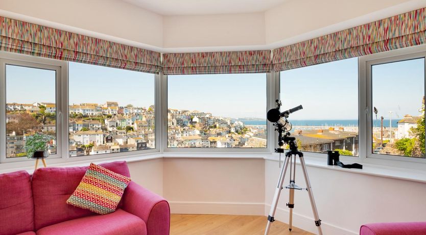 Photo of 3 Bed in Brixham