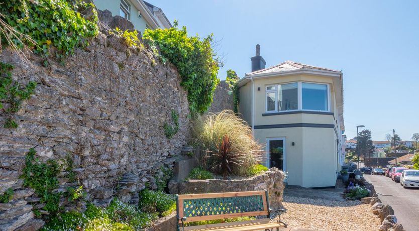 Photo of 3 Bed in Brixham