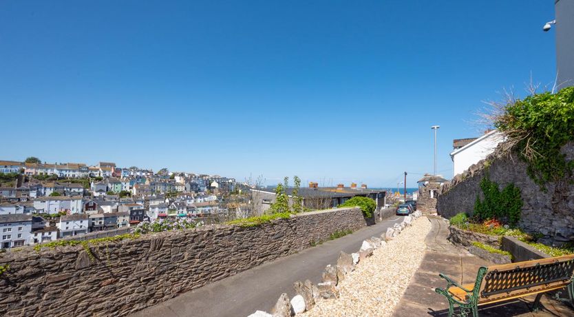 Photo of 3 Bed in Brixham