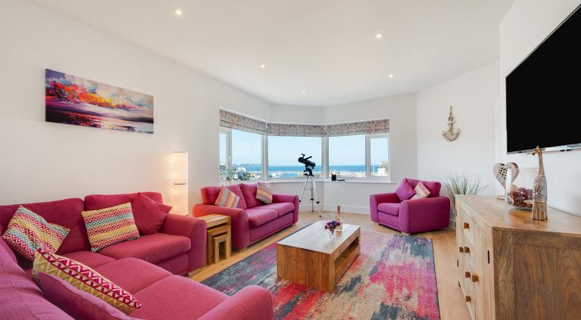 Photo of 3 Bed in Brixham