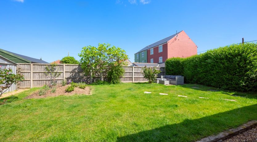 Photo of 3 Bed in Bacton