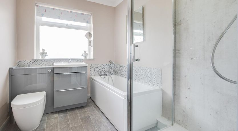 Photo of 3 Bed in Bacton