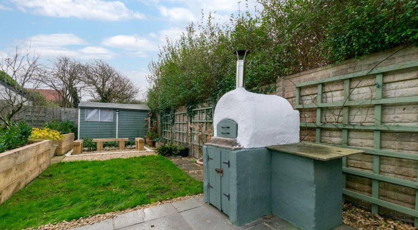 Photo of 2 Bed in Port Eynon