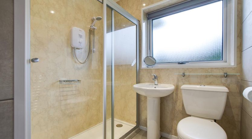 Photo of 2 Bed in Port Eynon