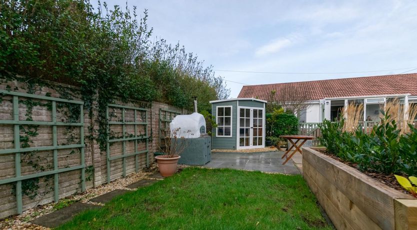 Photo of 2 Bed in Port Eynon