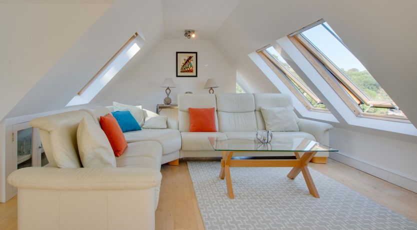 Photo of 4 Bed in Fowey