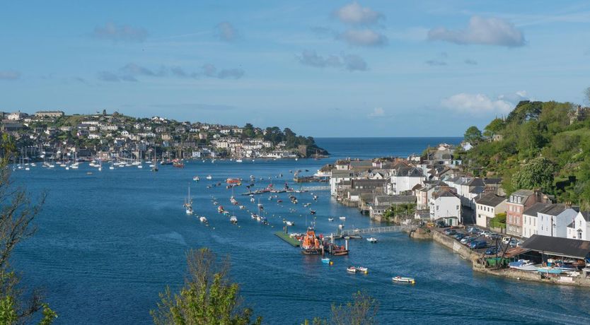 Photo of 4 Bed in Fowey