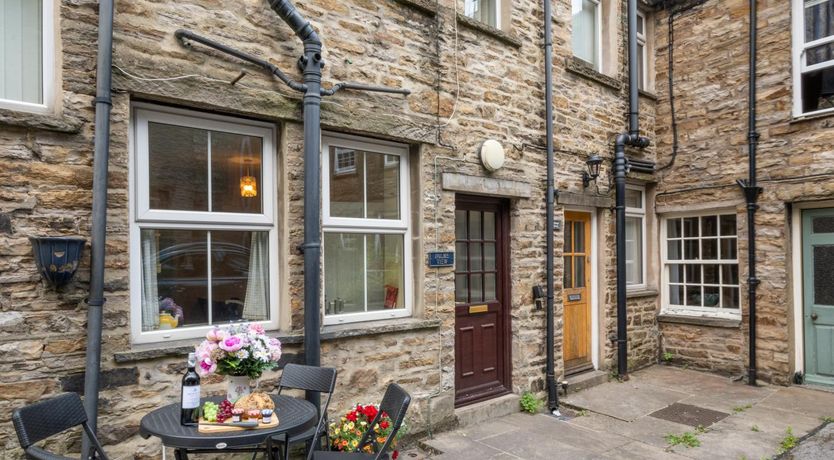 Photo of 2 Bed in Hawes