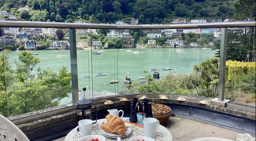 Photo of 3 Bed in Kingswear