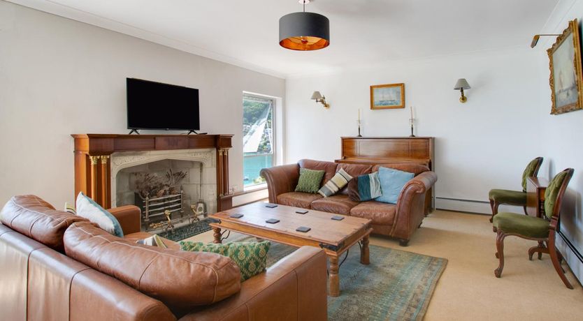 Photo of 3 Bed in Kingswear