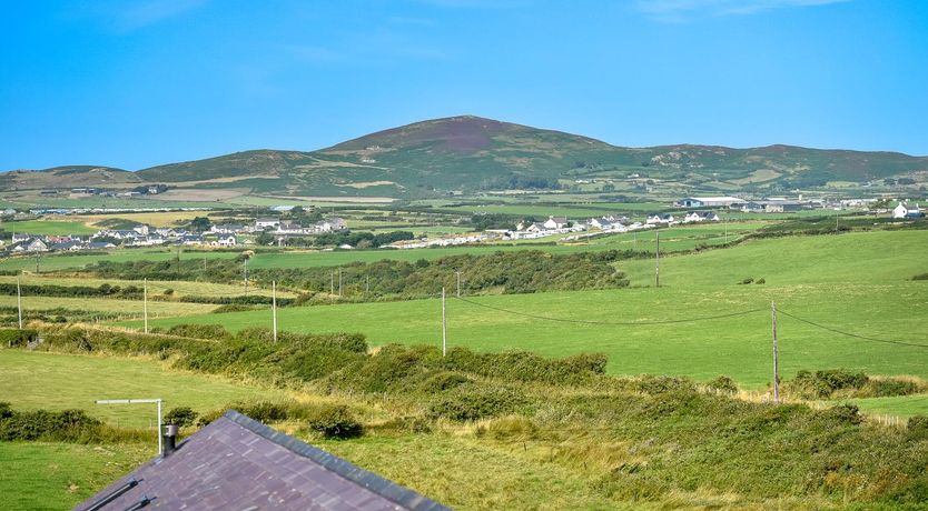 Photo of 4 Bed in Aberdaron