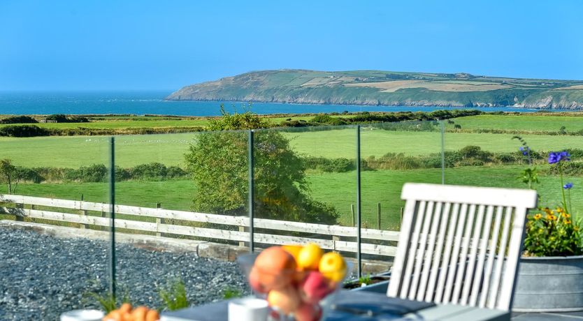 Photo of 4 Bed in Aberdaron