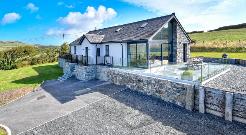 Photo of 4 Bed in Aberdaron