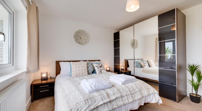 Photo of 2 Bed in Brixham