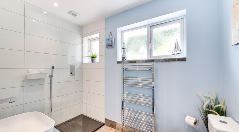 Photo of 2 Bed in Brixham
