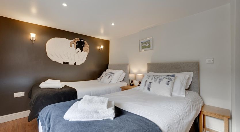 Photo of 5 Bed in Muker