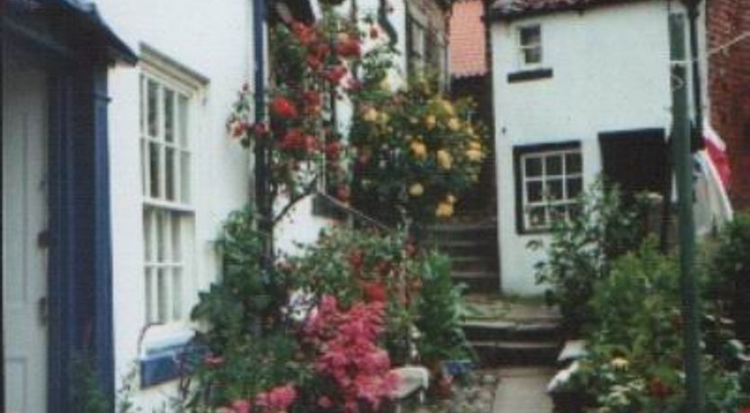 Photo of 2 Bed in Robin Hoods Bay