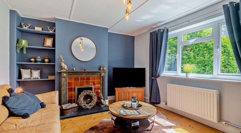 Photo of 3 Bed in Holt