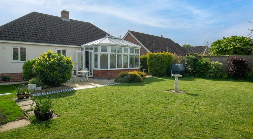 Photo of 2 Bed in Snape