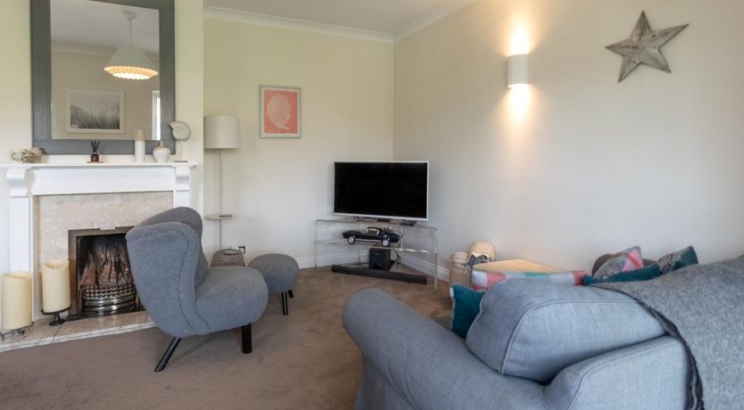 Photo of 2 Bed in Snape