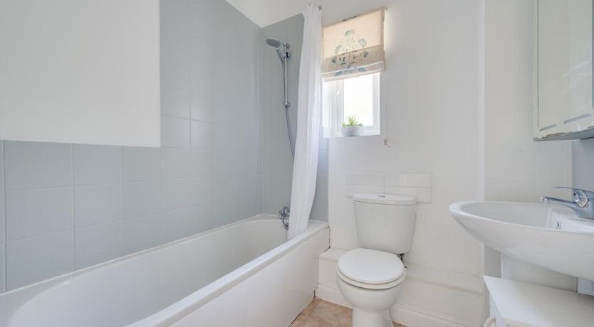 Photo of 2 Bed in Snape