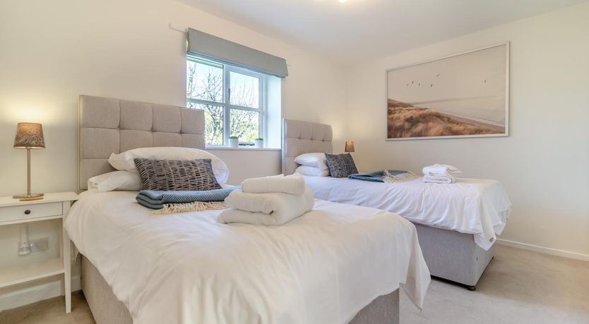 Photo of 2 Bed in Langham