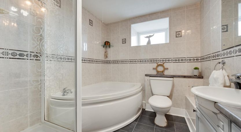 Photo of 2 Bed in Sennen