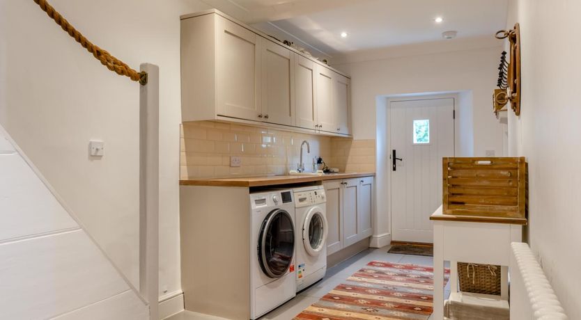 Photo of 4 Bed in Blakeney