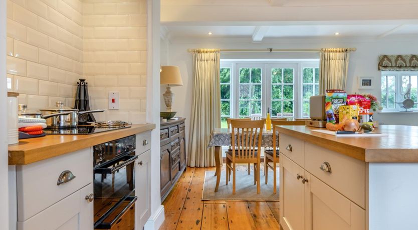 Photo of 4 Bed in Blakeney