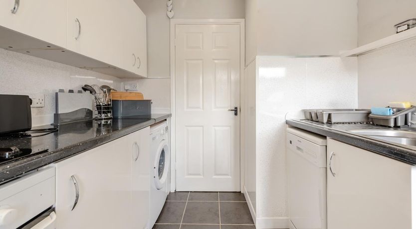 Photo of 1 Bed in Stepaside