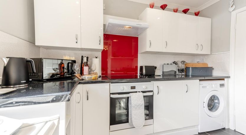 Photo of 1 Bed in Stepaside