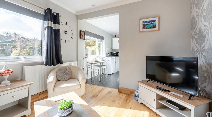 Photo of 1 Bed in Stepaside