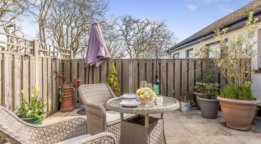 Photo of 1 Bed in Stepaside