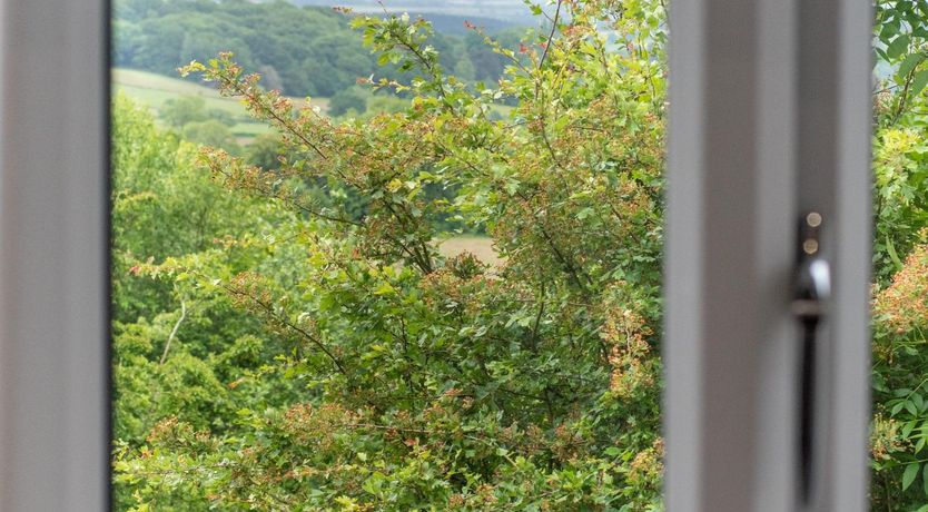 Photo of 1 Bed in Ashover