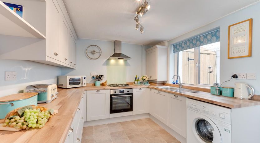 Photo of 3 Bed in Beer