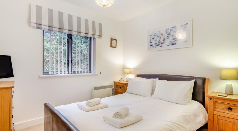 Photo of 2 Bed in Fowey