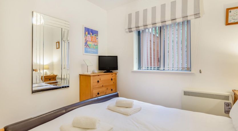 Photo of 2 Bed in Fowey