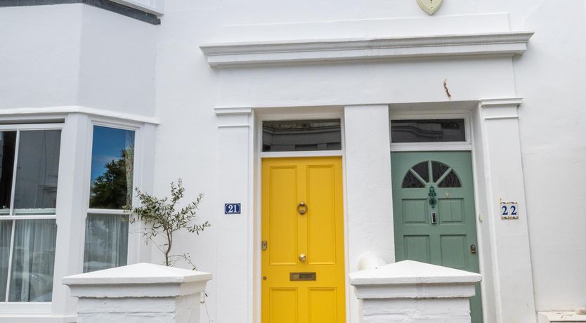 Photo of 3 Bed in Brighton