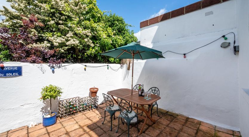 Photo of 3 Bed in Brighton