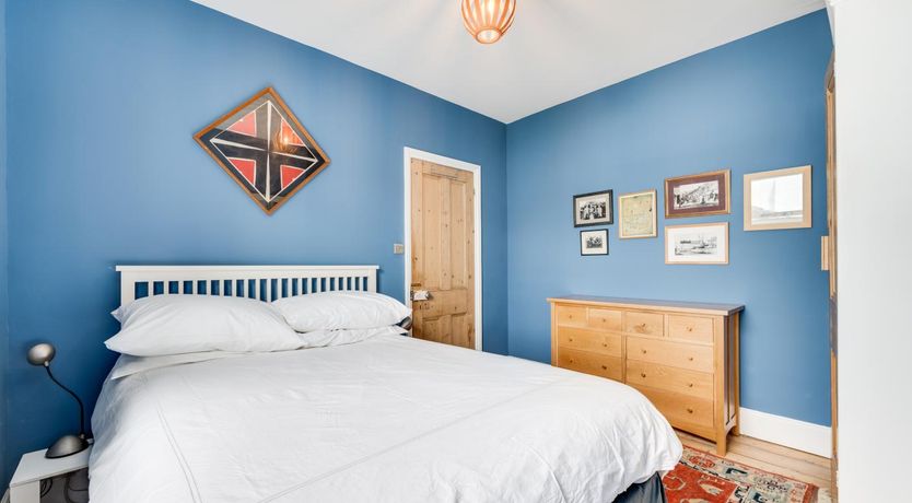 Photo of 3 Bed in Brighton
