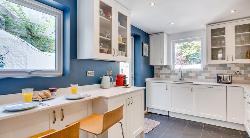 Photo of 3 Bed in Brighton