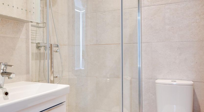 Photo of 3 Bed in Brighton