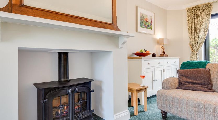 Photo of 3 Bed in Holt