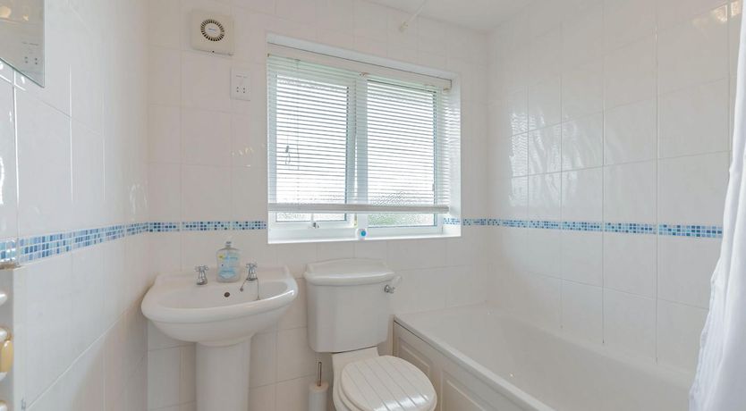 Photo of 2 Bed in Broadstairs