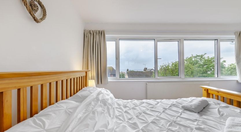 Photo of 2 Bed in Broadstairs