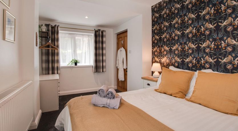 Photo of 2 Bed in Calver