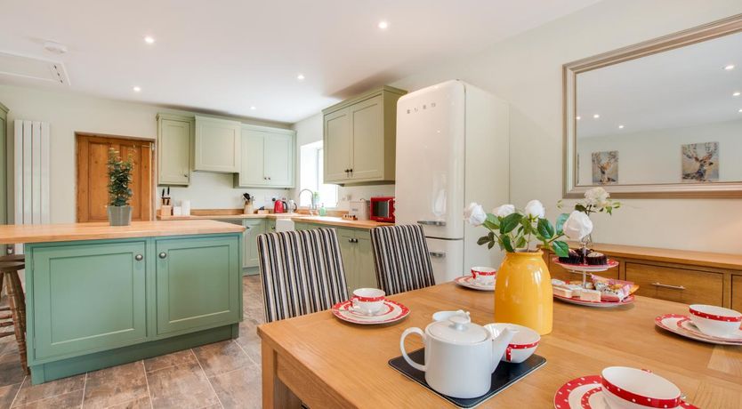 Photo of 2 Bed in Calver